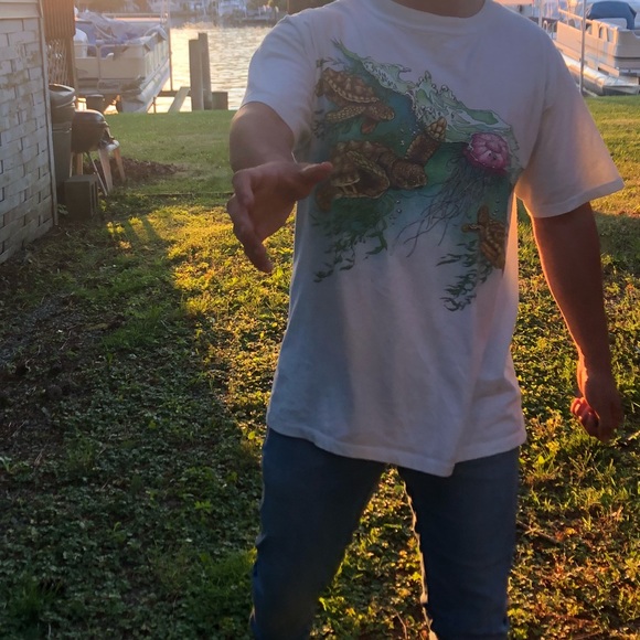 Meet your Posher, Josh - Picture 3 of 4